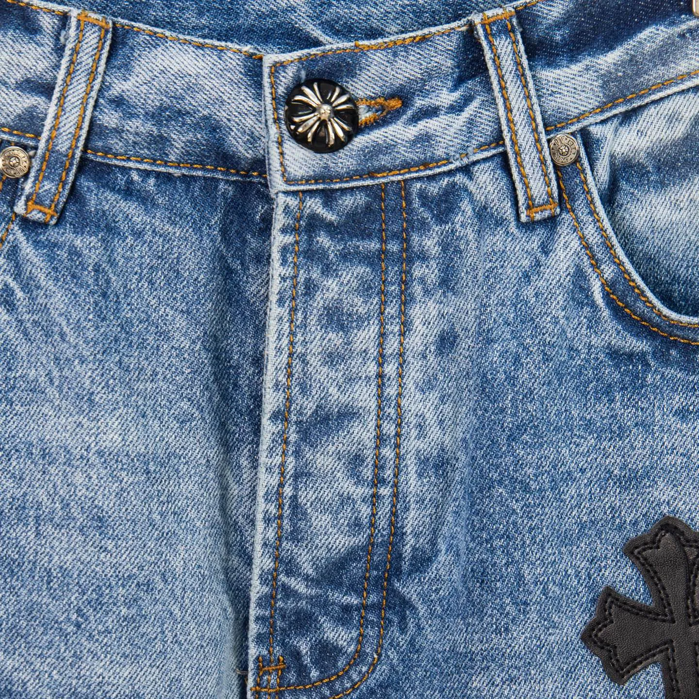 P310 Heavy Industry Version Chrome Hearts Sex Octopus🐙Multiple logo elements spliced ​​washed jeans, truly restores the ultimate vintage texture, three-dimensional version, loose and comfortable, not picky about the figure, taller and slimmer, factory precision, original quality control, same style for men and women, can be matched with couples, versatile recommendation, must-have jeans for all seasons, fashionable people have been disappointed. From the quality selection of fabrics, the tailoring of details, and the matching of patterns, they are all impeccable! The upper body is so handsome when worn...it can be easily worn by men, women and children! The craftsmanship is made of heavy-duty washed pure cotton denim fabric. After washing, it is soft and thick. It is very stylish when worn on the body. Style number: 1759# Color: blue Size: 28 30 32 34 36